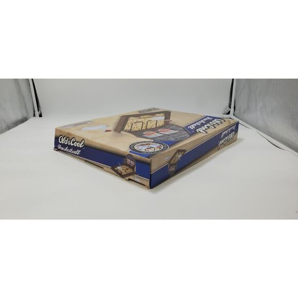 Olds Cool Basketball 2 Deluxe Launchers And 4 Basketballs, 100% COMPLETE - Picture 3 of 12